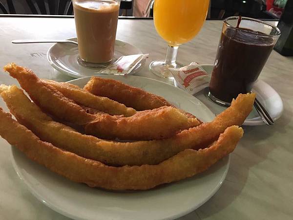 西葡必逛6大市場【2016歐洲西葡之旅-菜市場篇】 @麻吉小兔。世界行旅 14330080_1195768343777226_2490600084531797867_n.jpg