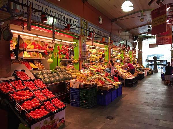 西葡必逛6大市場【2016歐洲西葡之旅-菜市場篇】 @麻吉小兔。世界行旅 14364785_1195768123777248_7923047791286722388_n.jpg