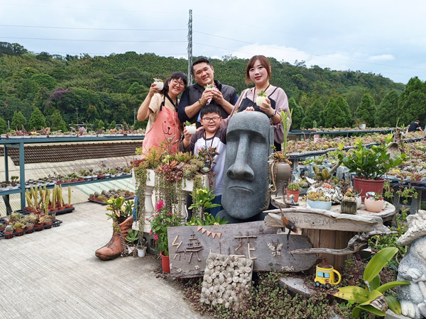 親子半日遊行程推薦｜繞山花 三和青創基地｜手作多肉植物組合盆