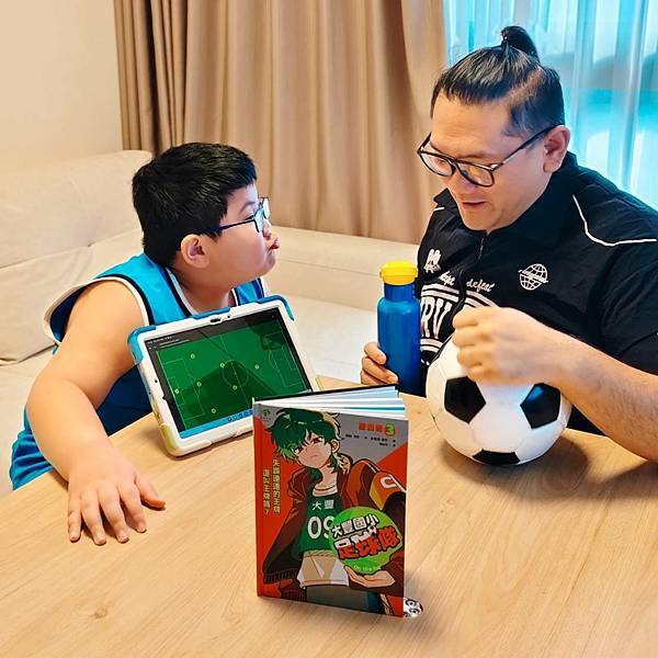 童書推薦｜《大豐國小足球隊OnTheBall　3》｜小樹文化
