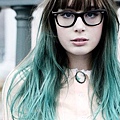 pastel-blue-for-brunettes