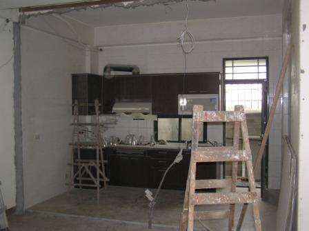 整修中的新家-廚房.JPG