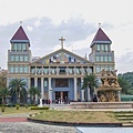 【旅遊景點】台中半日遊 圓滿教堂+地震博物館+華麗狂女士