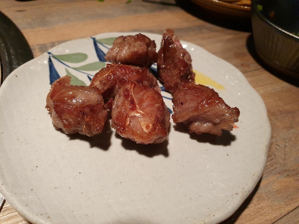 台中美食║西區║脂 板前 炭火燒肉║濃厚日式風味的頂級和牛 