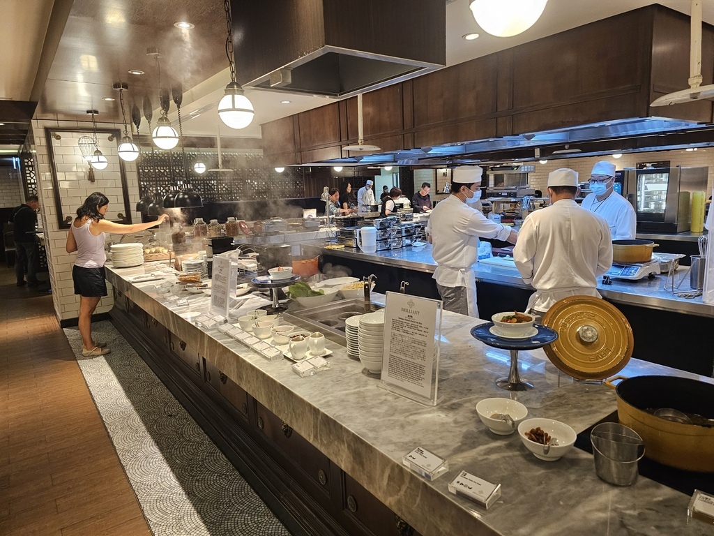 台北住宿║JR東日本大飯店║行政尊榮客房 (近南京復興)