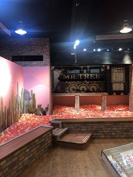 IMG_9742.jpg IMG_9742.jpg