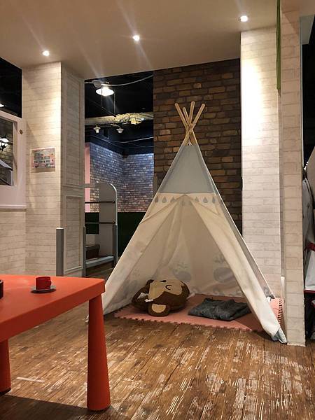 IMG_9770.jpg IMG_9770.jpg