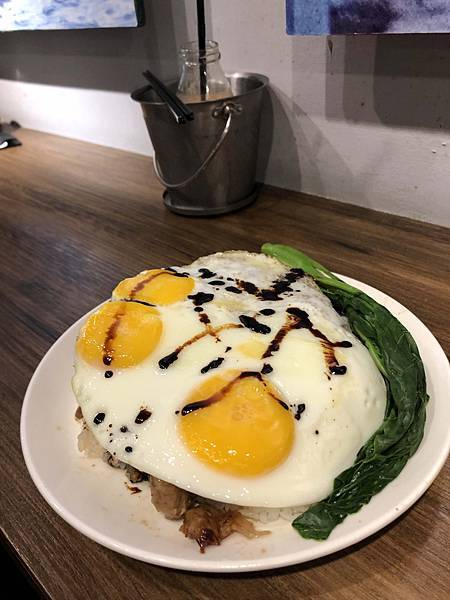 IMG_7105.jpg IMG_7105.jpg