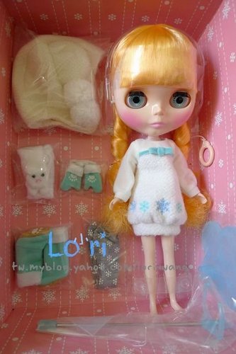 Blythe Ice Rune 冰雪 (雪花) 小布03.jpg