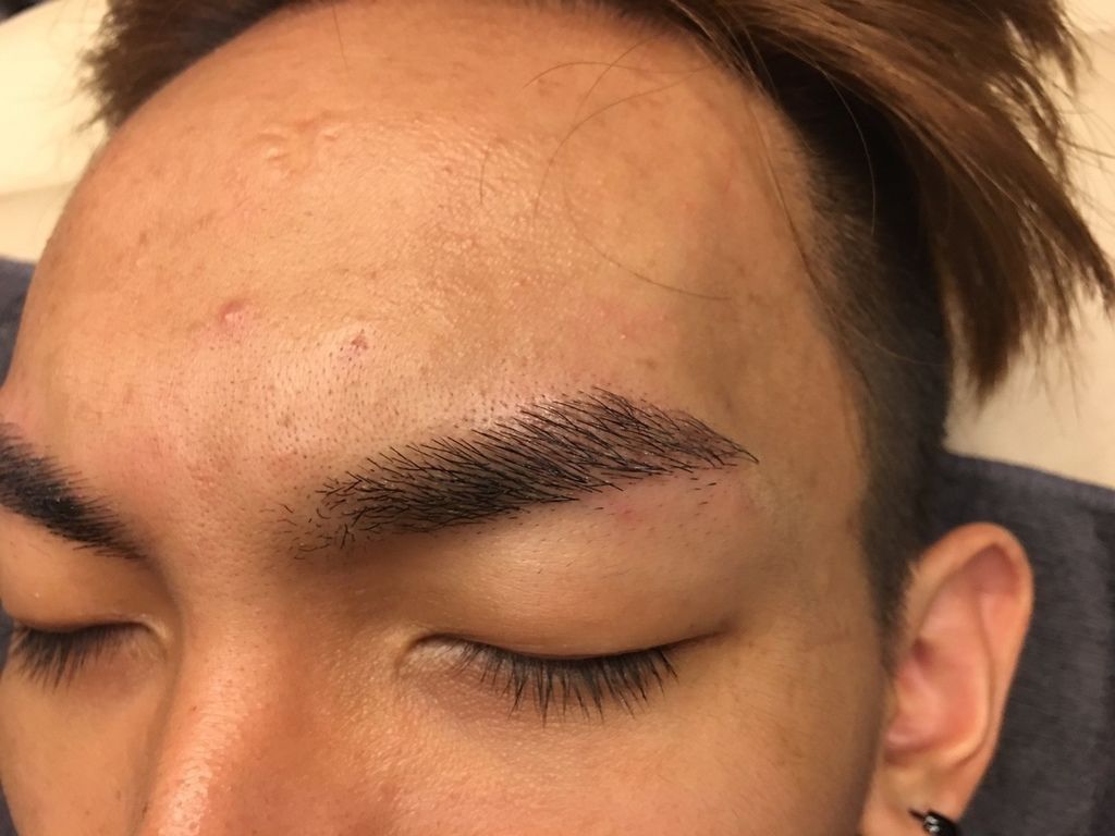 【台南飄眉推薦】藝薩髮廊|男生也能嘗試韓系霧眉,濃眉有神又有型!