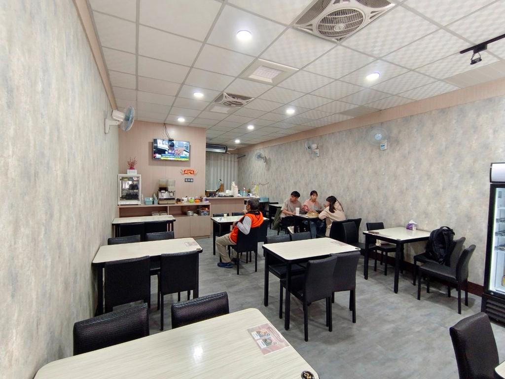 饗福園北方麵食館,高雄小籠包,高雄苓雅區手工現做小籠包,高雄蒸餃,高雄鍋餅6.jpg