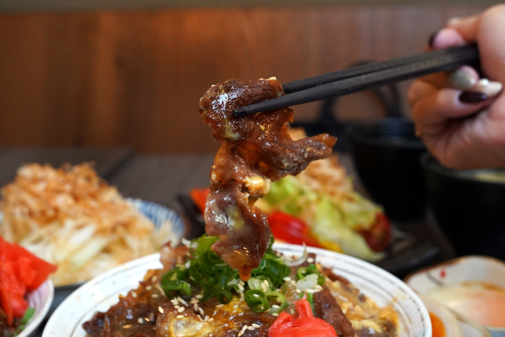 汍樂滿盛燒肉丼-高雄明仁店,平價丼飯推薦,高雄丼飯,高雄美食,高雄三民區餐廳18.jpg