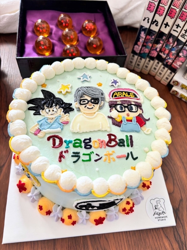 台南客製化蛋糕｜七龍珠阿拉蕾一起慶生｜好特別的生日蛋糕｜莉莉