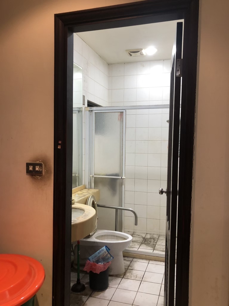 台南老屋翻新開箱：漏水雜物老屋變身絕美實木傳承三代宅│亞筑室