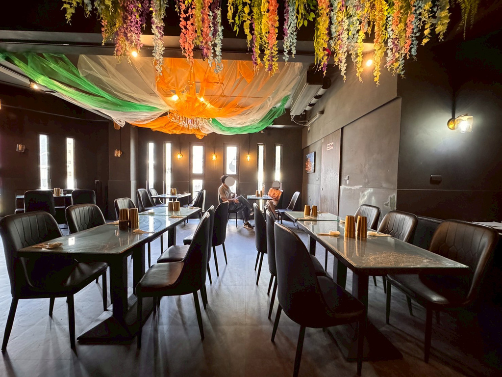 台南印度料理推薦│弗拉弗米印度餐廳│夏日限定-台灣芒果咖哩× 台南印度料理推薦│弗拉弗米印度餐廳│夏日限定-台灣芒果咖哩×