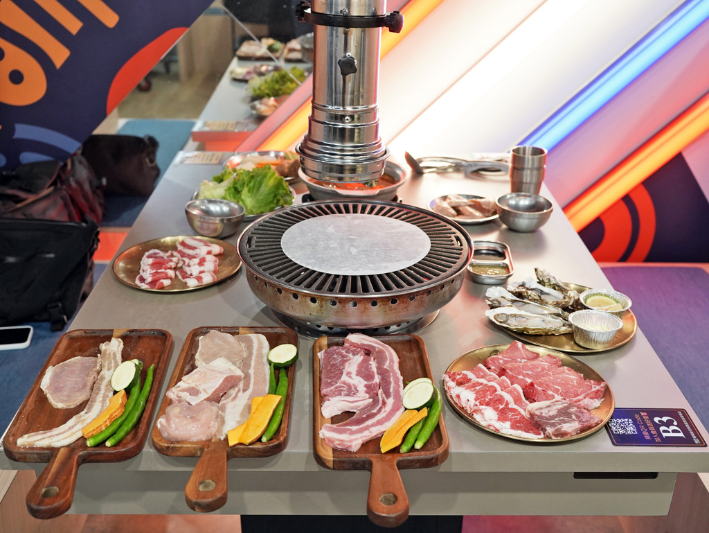 【台中吃到飽餐廳推薦】平價也能爽快吃肉！肉夯夯韓式燒肉吃到飽