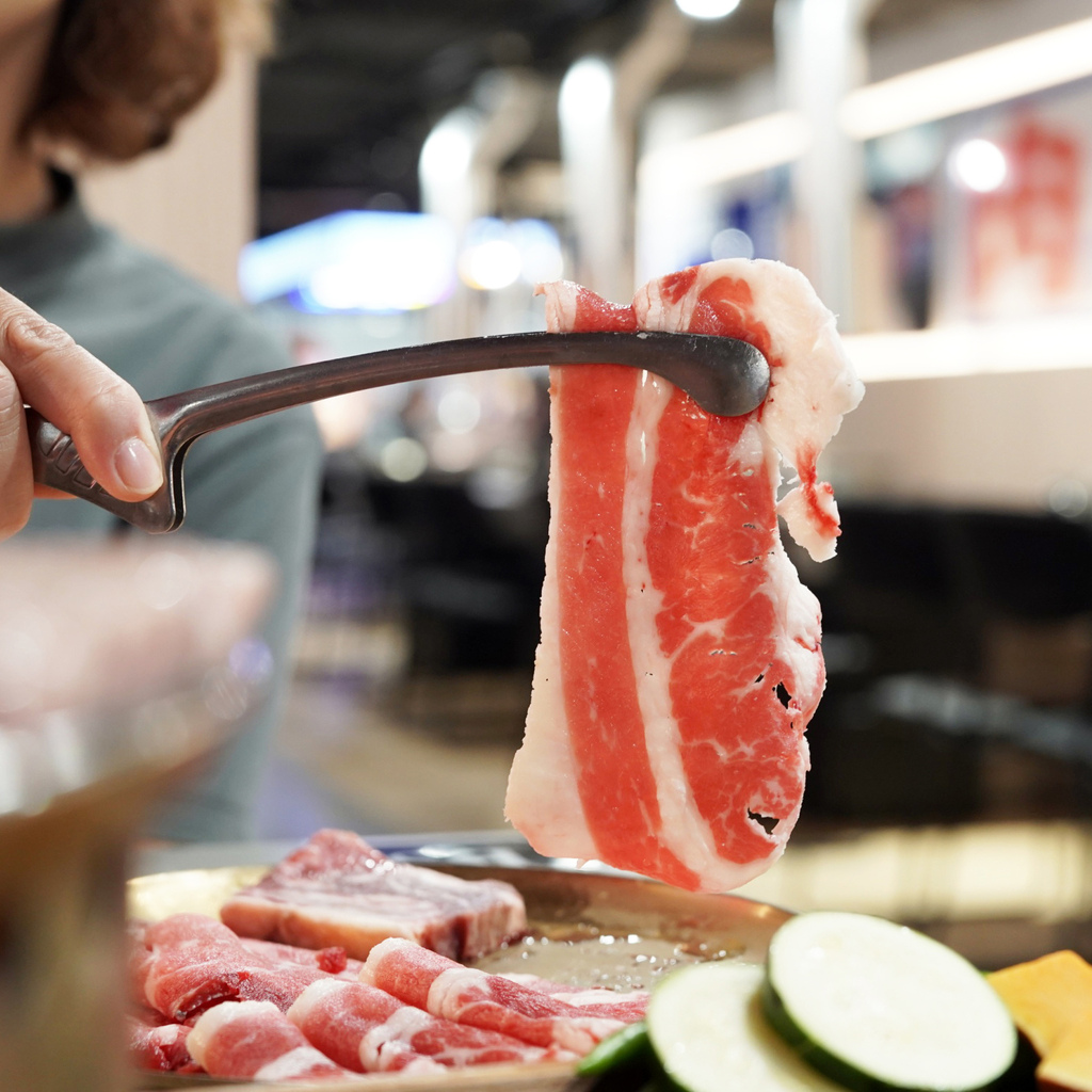 【台中吃到飽餐廳推薦】平價也能爽快吃肉！肉夯夯韓式燒肉吃到飽