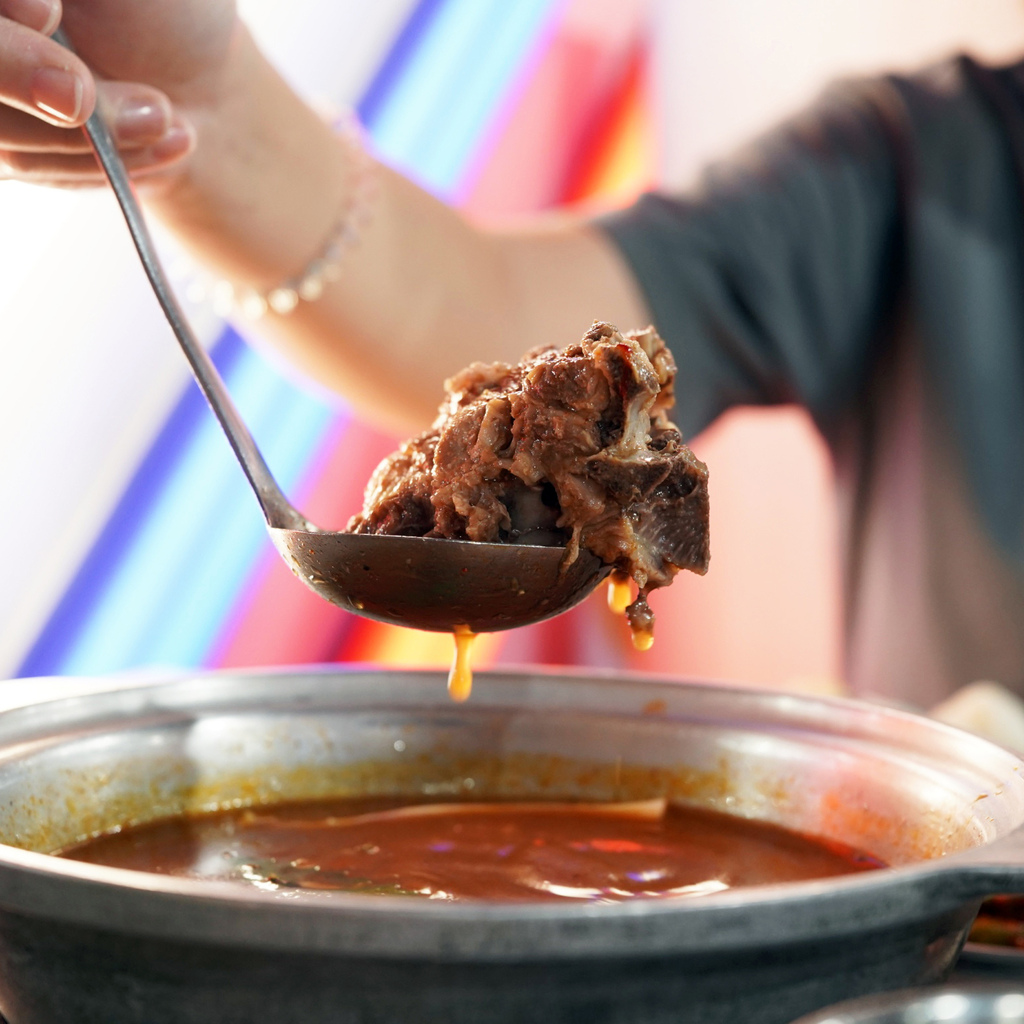 【台中吃到飽餐廳推薦】平價也能爽快吃肉！肉夯夯韓式燒肉吃到飽