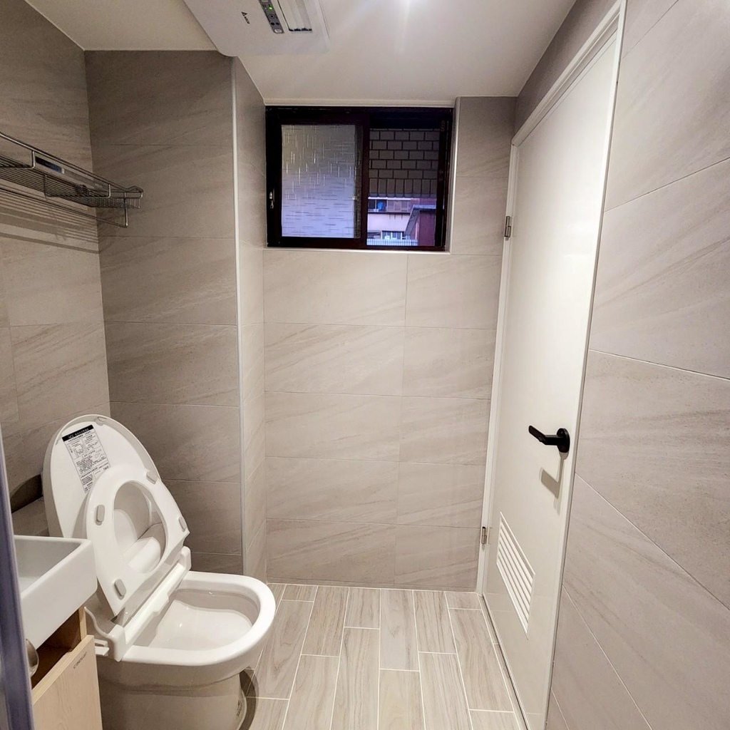 高雄老屋翻新推薦│韻森室內設計│打造暖心米色調平層退休宅│舒