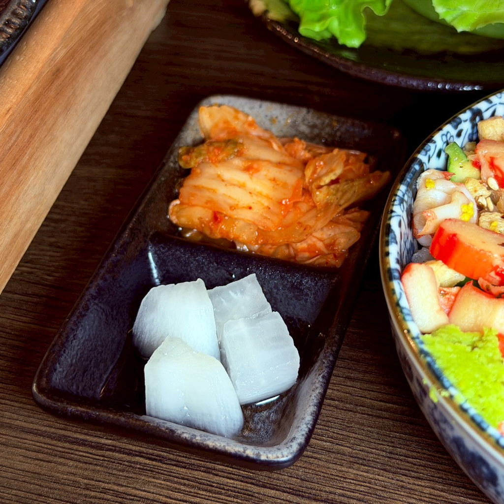 高雄燒肉推薦｜鐵人燒肉氛圍滿分｜精緻和牛盛合套餐｜日本A5和