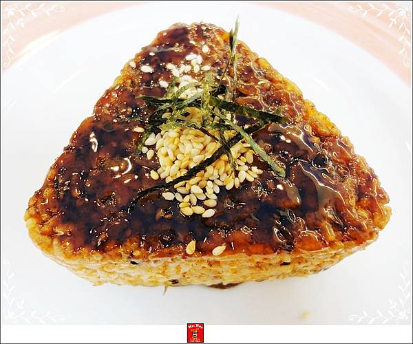 日式鮭魚飯糰-1.JPG