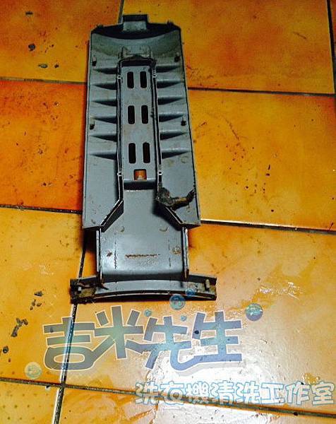 台南洗衣機清洗-吉米先生洗衣機清洗工作室_22.jpg
