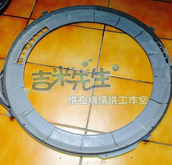 台南洗衣機清洗-吉米先生洗衣機清洗工作室_17.jpg