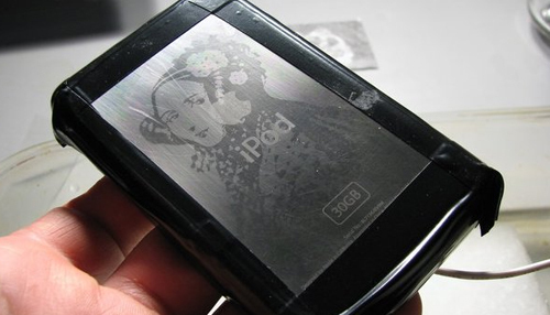 etch_ipod.jpg