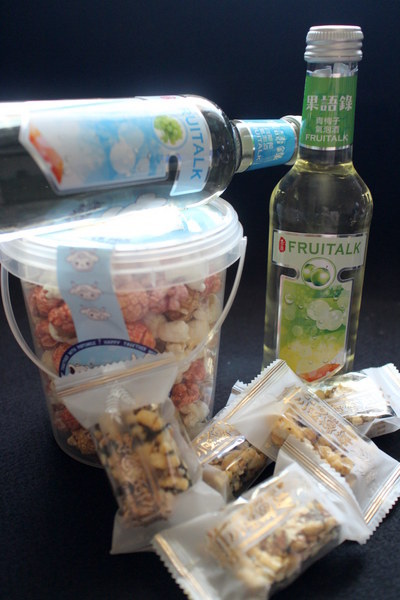 台灣菸酒啤酒部:{宅配美食}玉泉果語錄「氣泡酒x夏天」!~這個夏天搭配零嘴、消夜的最佳夥伴 台灣菸酒啤酒部:{宅配美食}玉泉果語錄「氣泡酒x夏天」!~這個夏天搭配零嘴、消夜的最佳夥伴
