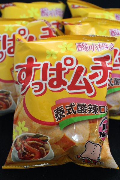 湖池屋酸叭姆久-清爽梅子/泰式酸辣:{宅配美食}湖池屋酸叭姆久-清爽梅子/泰式酸辣!~日本零食獨家進口酸辣洋芋片 湖池屋酸叭姆久-清爽梅子/泰式酸辣:{宅配美食}湖池屋酸叭姆久-清爽梅子/泰式酸辣!~日本零食獨家進口酸辣洋芋片