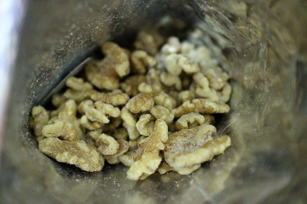萬歲牌核桃:{宅配美食}萬歲牌堅果-核桃!~南棗琥珀核桃和薄鹽烘焙核桃!滿滿堅果健康新選擇 萬歲牌核桃:{宅配美食}萬歲牌堅果-核桃!~南棗琥珀核桃和薄鹽烘焙核桃!滿滿堅果健康新選擇