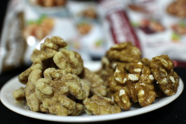 萬歲牌核桃:{宅配美食}萬歲牌堅果-核桃!~南棗琥珀核桃和薄鹽烘焙核桃!滿滿堅果健康新選擇 萬歲牌核桃:{宅配美食}萬歲牌堅果-核桃!~南棗琥珀核桃和薄鹽烘焙核桃!滿滿堅果健康新選擇