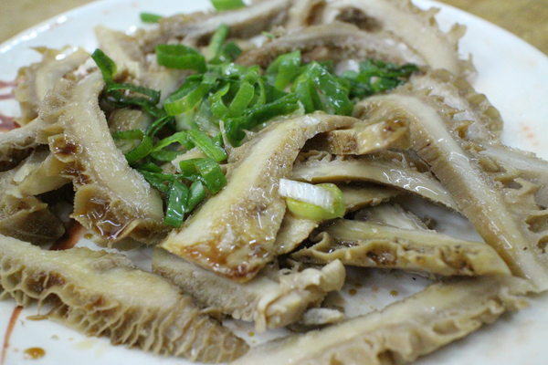 林東芳牛肉麵:{台北}林東芳牛肉麵!~口耳相傳的30年老味道.冠軍首府牛肉麵 林東芳牛肉麵:{台北}林東芳牛肉麵!~口耳相傳的30年老味道.冠軍首府牛肉麵