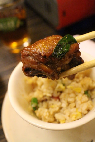 阪城菜味酒場:{高雄}口碑卷NO.32!西子灣現撈活海產.好味手路菜【阪城菜味酒場】 阪城菜味酒場:{高雄}口碑卷NO.32!西子灣現撈活海產.好味手路菜【阪城菜味酒場】
