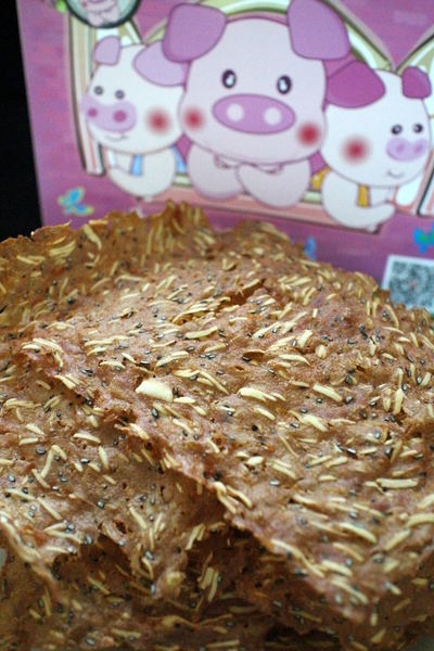 三隻小豬農莊 (肉鬆肉紙專賣店):{宅配美食}三隻小豬農莊 (肉鬆肉紙專賣店)!~蓬.鬆.香.酥幸福的好滋味 三隻小豬農莊 (肉鬆肉紙專賣店):{宅配美食}三隻小豬農莊 (肉鬆肉紙專賣店)!~蓬.鬆.香.酥幸福的好滋味