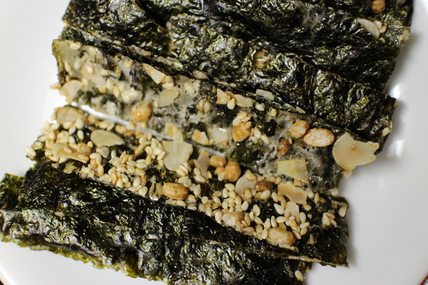 聯華食品-元本山海苔:{宅配美食}聯華食品元本山海苔堅果夾心~健康新食感紅棗杏仁&紅麴南瓜子 聯華食品-元本山海苔:{宅配美食}聯華食品元本山海苔堅果夾心~健康新食感紅棗杏仁&紅麴南瓜子