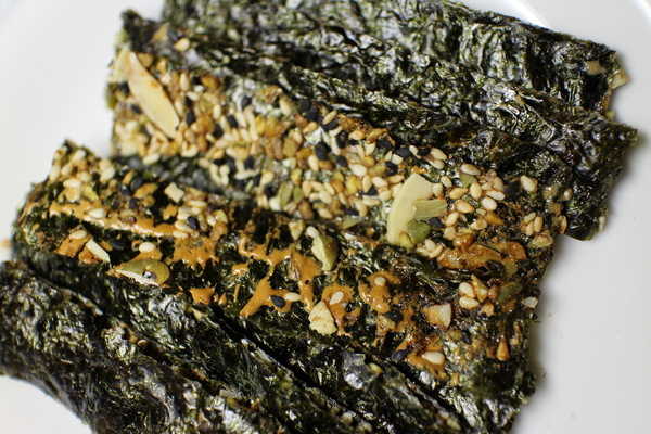 聯華食品-元本山海苔:{宅配美食}聯華食品元本山海苔堅果夾心~健康新食感紅棗杏仁&紅麴南瓜子 聯華食品-元本山海苔:{宅配美食}聯華食品元本山海苔堅果夾心~健康新食感紅棗杏仁&紅麴南瓜子