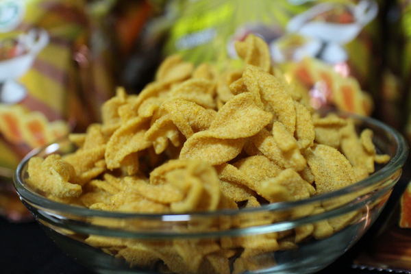 可樂果陽光咖哩:{宅配美食}聯華食品可樂果陽光咖哩!~金黃香濃的咖哩 MIX 酥脆口感 一吃就讓你『亮』起來! 可樂果陽光咖哩:{宅配美食}聯華食品可樂果陽光咖哩!~金黃香濃的咖哩 MIX 酥脆口感 一吃就讓你『亮』起來!