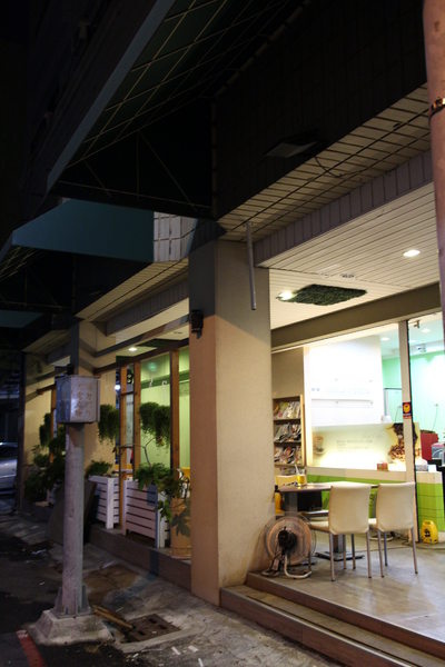 舞茶風茶飲(總店)：{高雄}口碑卷NO.19~舞茶風茶飲(總店)： 堅持純天然新鮮水果