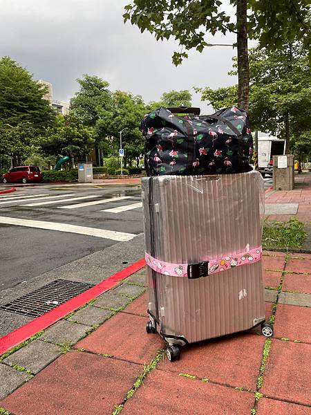 [分享] SIN IST OTP 一口氣三個機場小心得