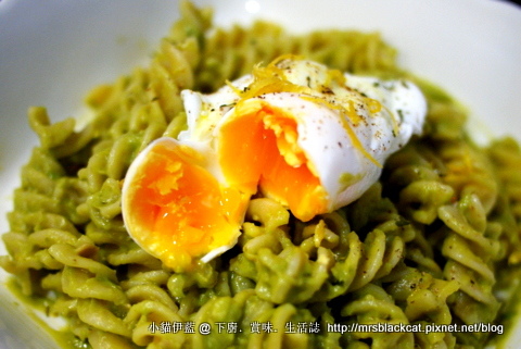 牛油果意大利麵 酪梨義大利麵 Pasta In Avocado Sauce 小貓伊藍 痞客邦