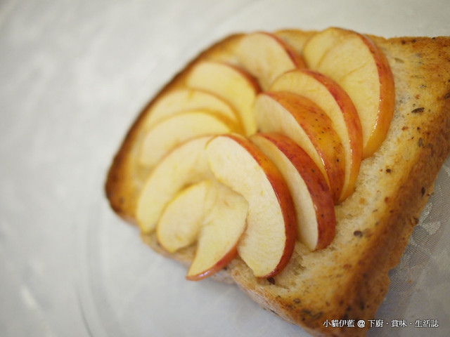蘋果批風味隨手做 蜂蜜蘋果吐司 小貓伊藍 痞客邦