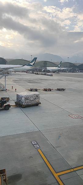 《飛行記錄》國泰航空 CX564 HKG-TPE B777- 《飛行記錄》國泰航空 CX564 HKG-TPE B777-