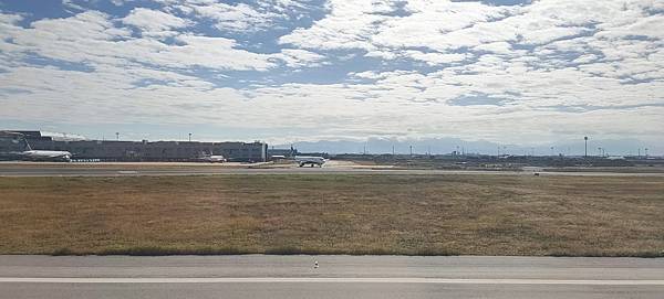 《飛行記錄》國泰航空 CX564 HKG-TPE B777- 《飛行記錄》國泰航空 CX564 HKG-TPE B777-