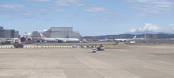 《飛行記錄》國泰航空 CX564 HKG-TPE B777- 《飛行記錄》國泰航空 CX564 HKG-TPE B777-