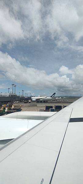 《飛行記錄》國泰航空 CX450 TPE-NRT B777- 《飛行記錄》國泰航空 CX450 TPE-NRT B777-