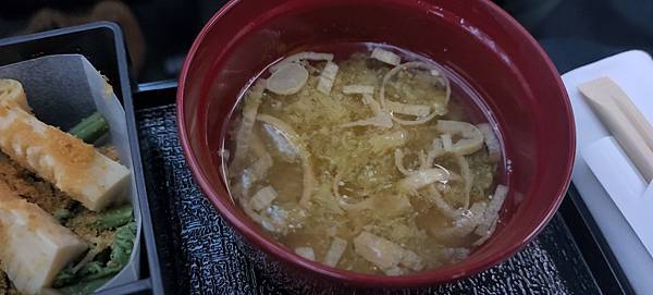 《飛行記錄》日本航空 JL99 HND-TSA B787-8