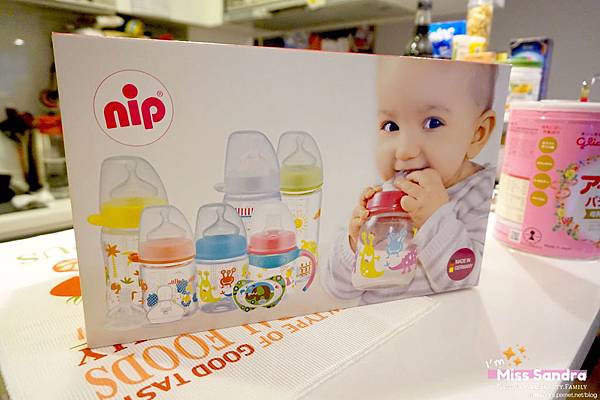 Logo_DSC06460.JPG Logo_DSC06460.JPG