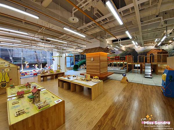 親子遊樂・中正區|信誼親子館・室內、有冷氣、放電小孩好去處