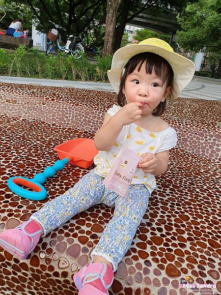 Logo_703.jpg Logo_703.jpg